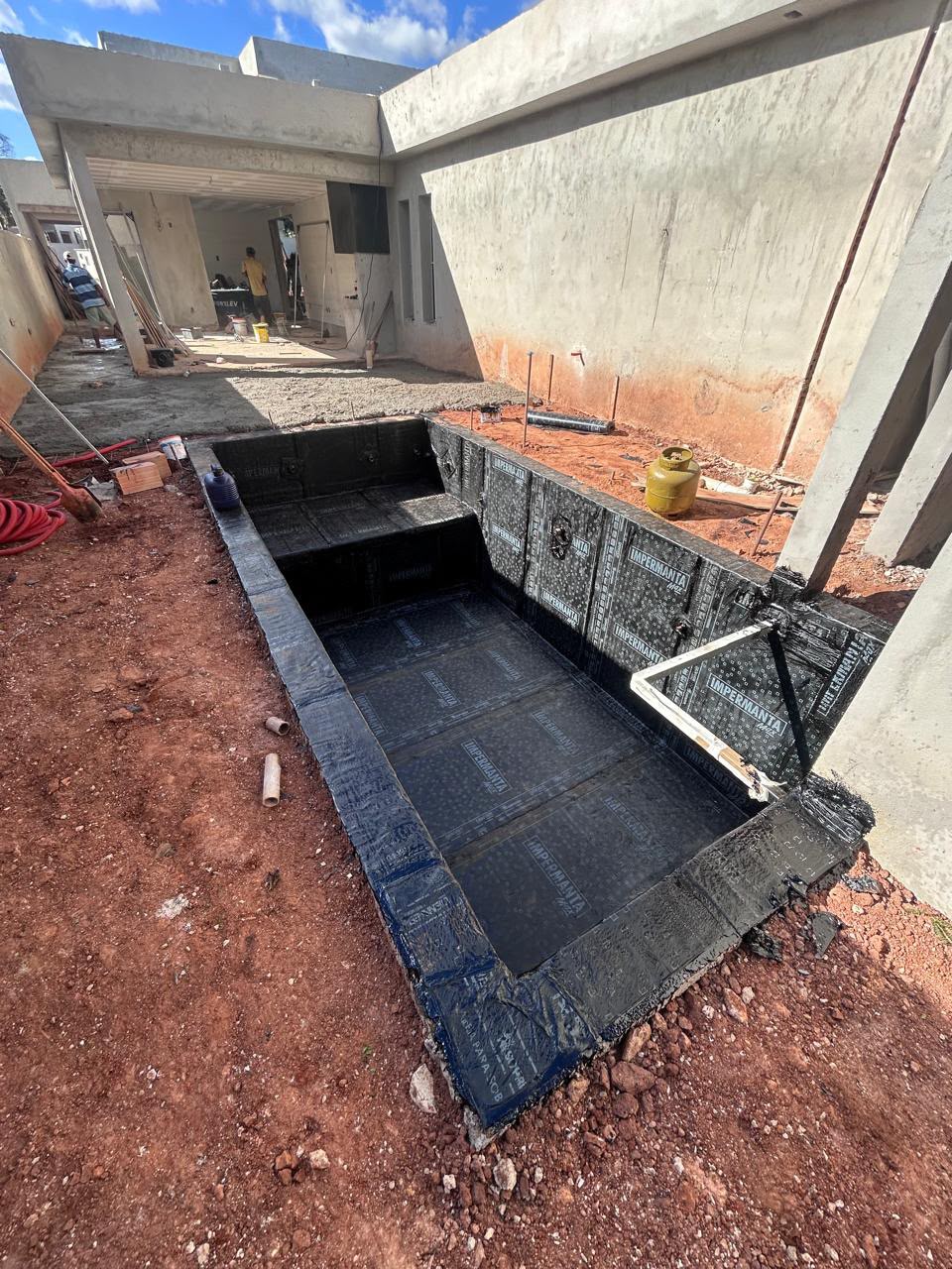 Impermeabilização de piscina e reservatório